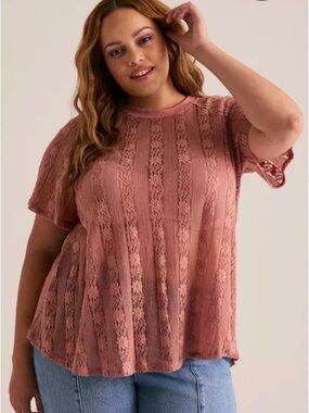 NWT Torrid FESTI Laced Crewneck Top - Old Rose